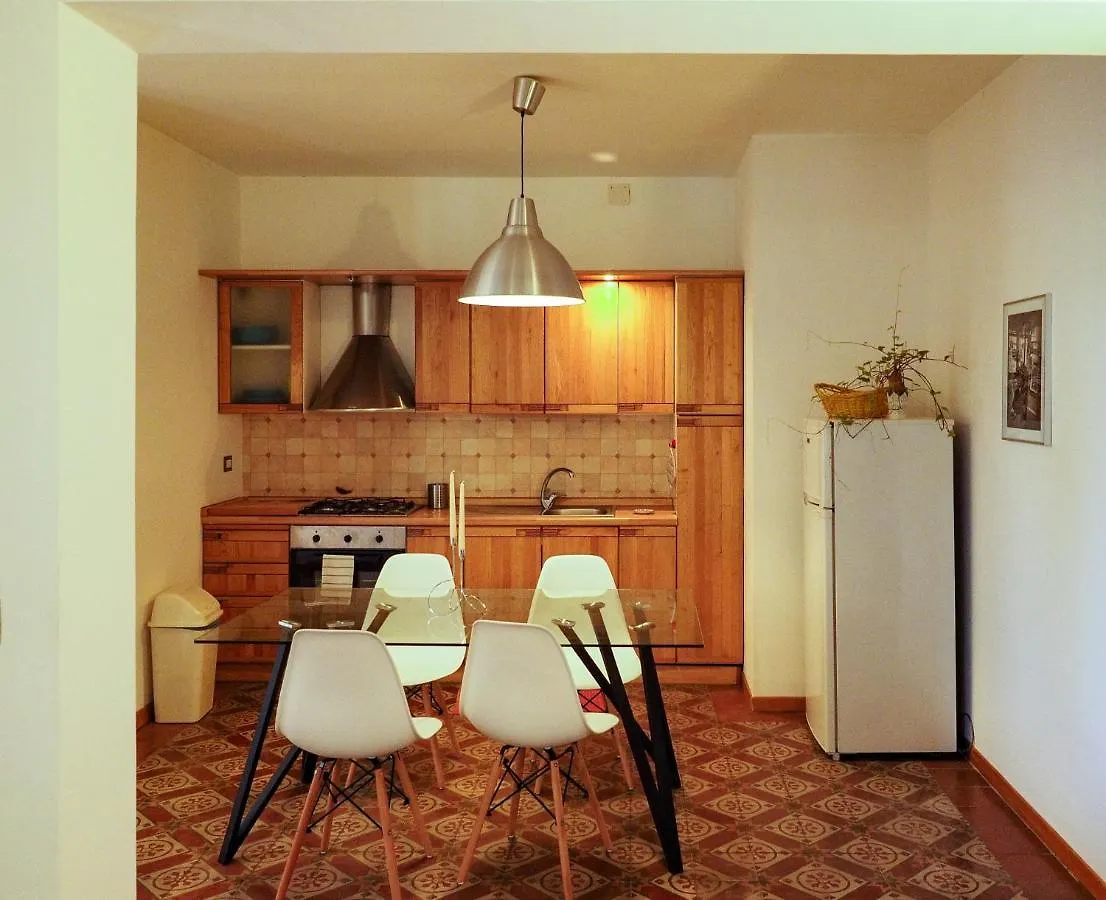 Apartamento Appartamenti Villa Bellini CTA Italia